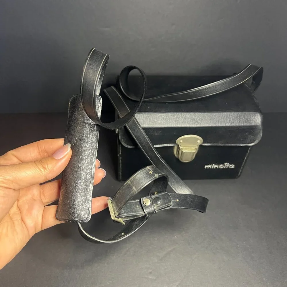 Vintage Minolta Autopak 800 Black Leather Hard Camera Case w/ Strap & Manual